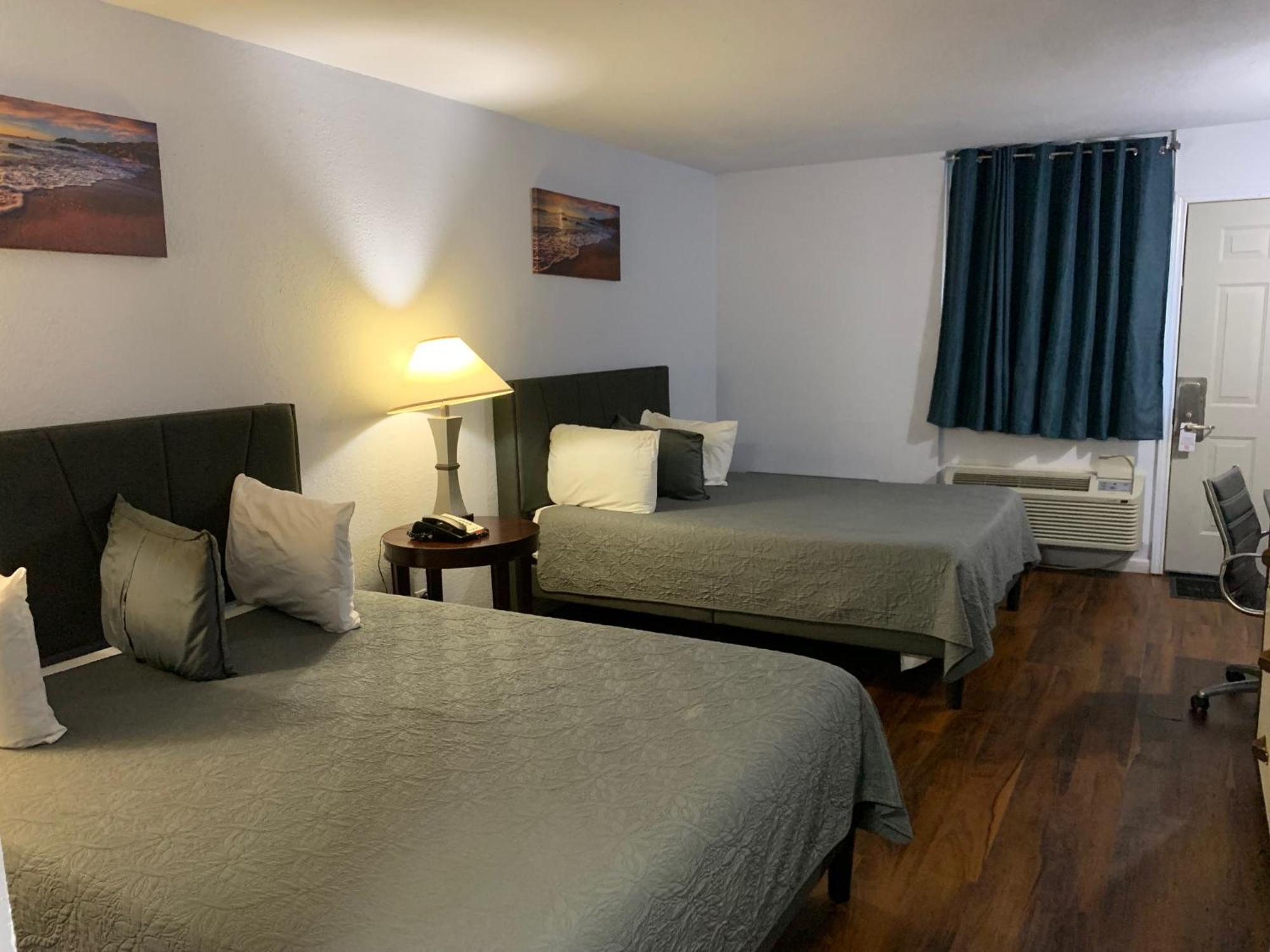R Nite Star Inn And Suites -Home Of The Cowboys & Rangers アーリントン エクステリア 写真