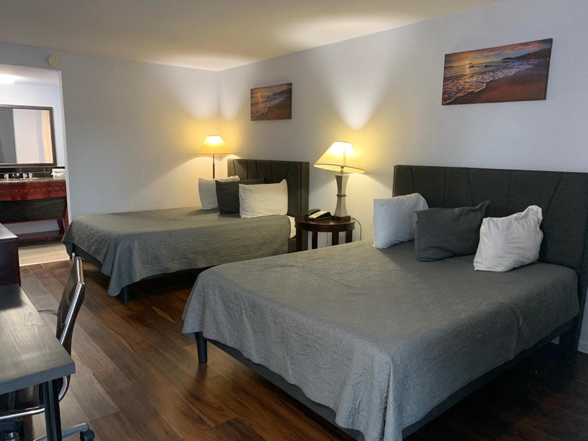 R Nite Star Inn And Suites -Home Of The Cowboys & Rangers アーリントン エクステリア 写真